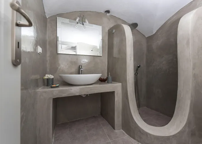 爱琴别墅酒店 4*