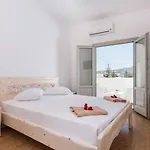 Apartahotel Aegeon Megalokori
