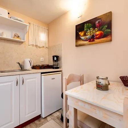 Aparthotel Aegeon 4*