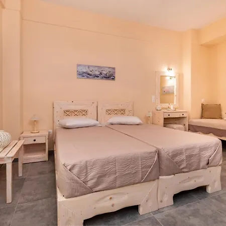 Aegeon Aparthotel