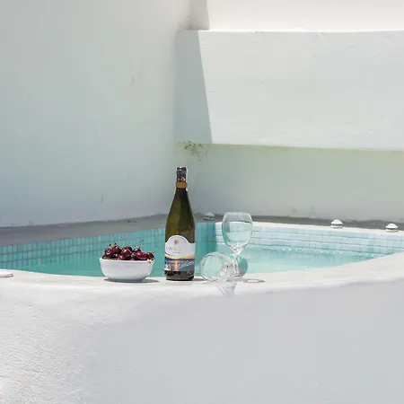 Aparthotel Aegeon Megalochori (Santorini)