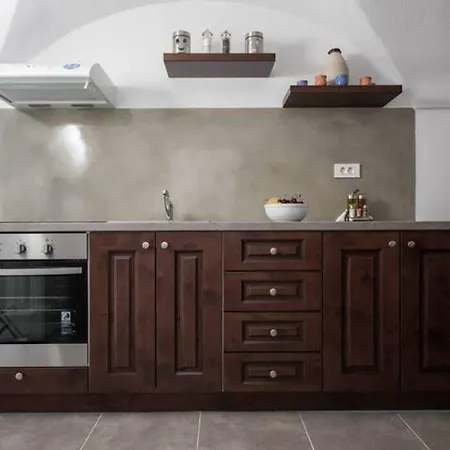 Aparthotel Aegeon Megalochori (Santorini)