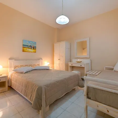 Aegeon Aparthotel 4*