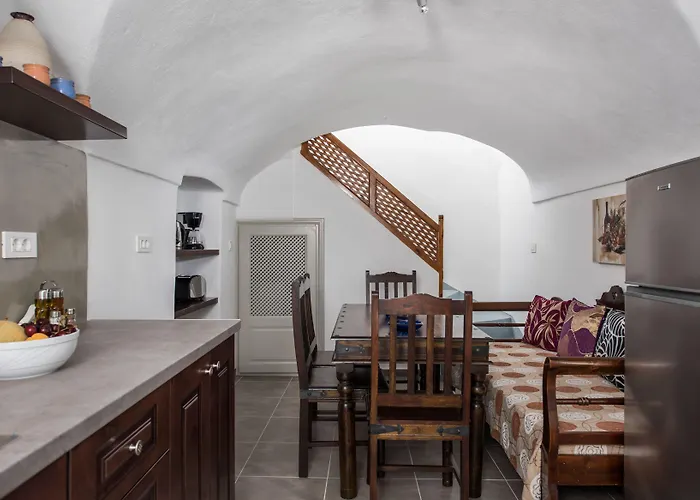 Aegeon 메갈로호리