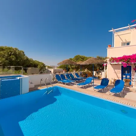 Aegeon Aparthotel 4*