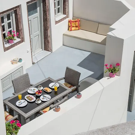 Aegeon Aparthotel 4*