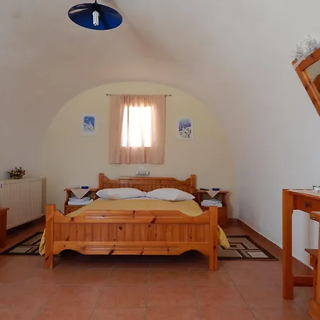 Aegeon Aparthotel 4*