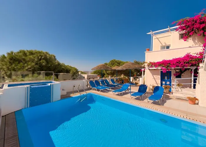 Aegeon Aparthotel 4*