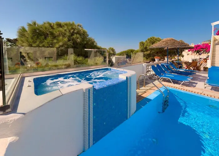 Aegeon 4* Megalochori (Santorini)