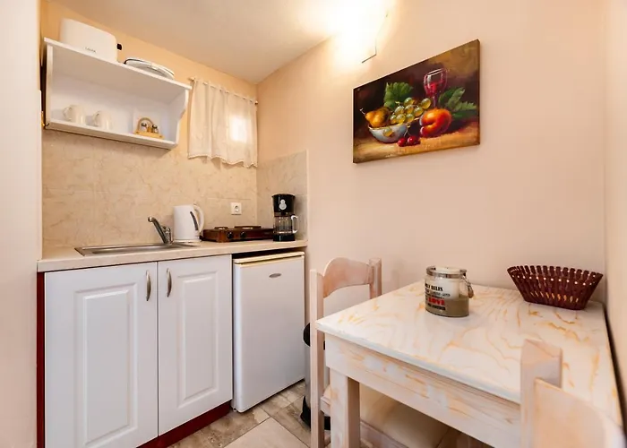 Aparthotel Aegeon 4*