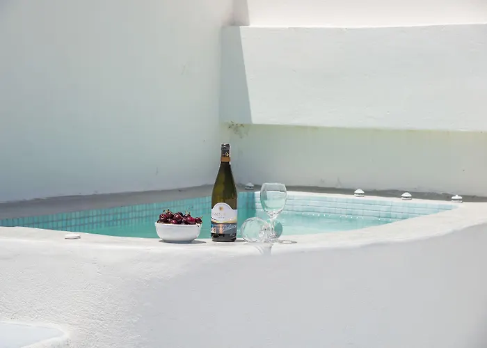 Aparthotel Aegeon Megalochori (Santorini)