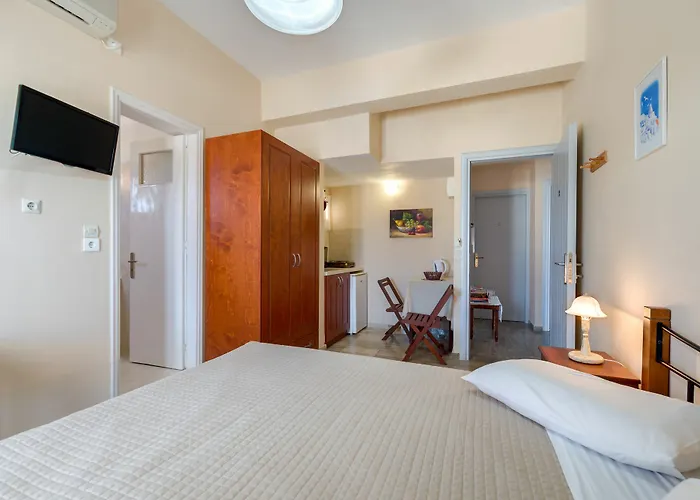 Aegeon Мегалохори