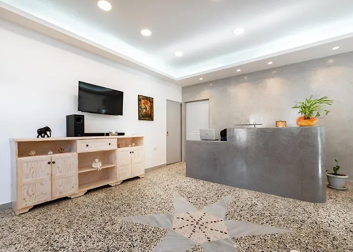 Aegeon Aparthotel 4*