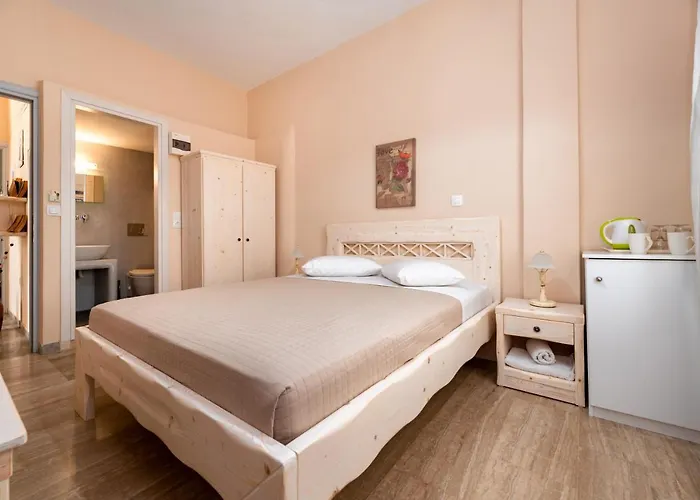 Aparthotel Aegeon Megalochori (Santorini)