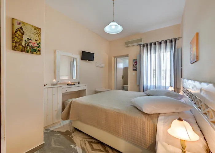 Aparthotel Aegeon Megalochori (Santorini)