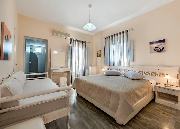 Aparthotel Aegeon Megalochori (Santorini)